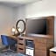 Hampton Inn By Hilton & Suites Saratoga Springs Downtown