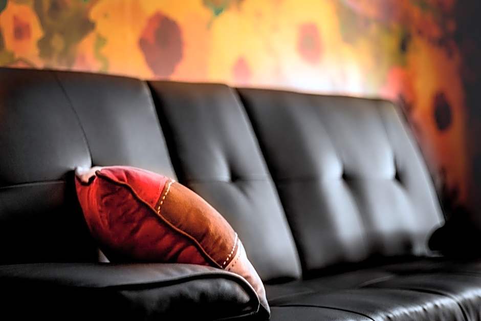 Gateway Inn & Cabins