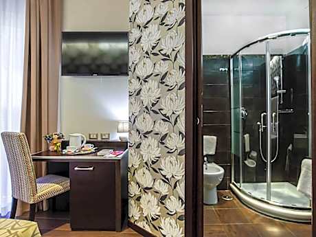 DOUBLE DELUXE EXECUTIVE