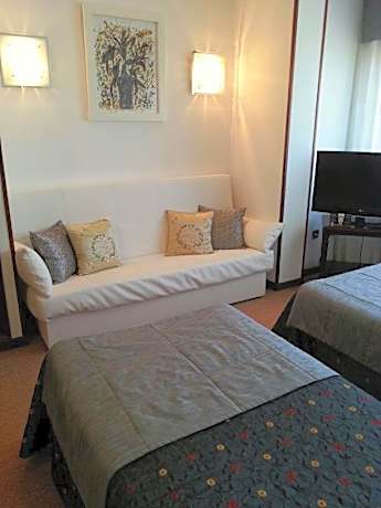 Double or Twin Room with Extra Bed