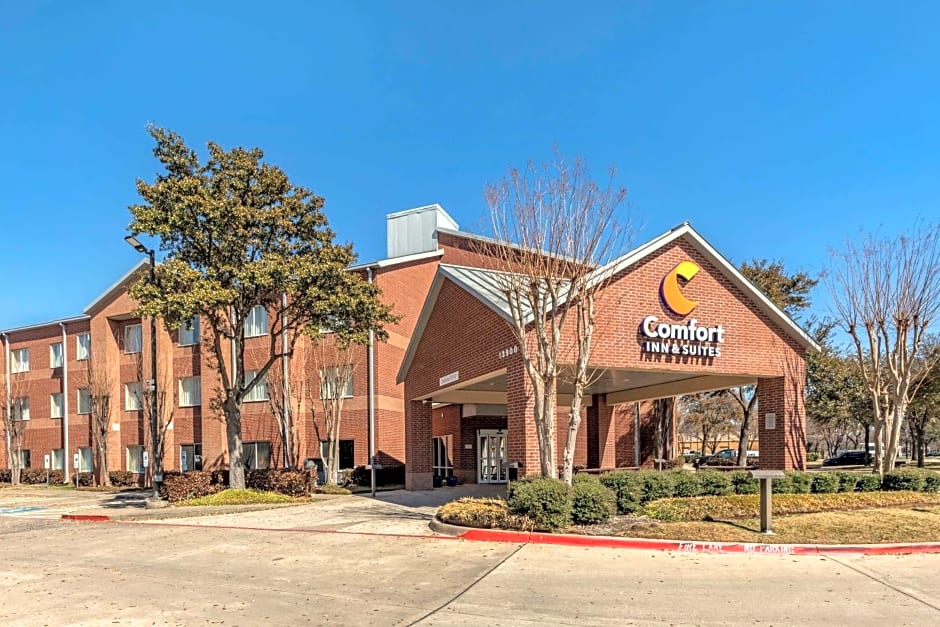 Comfort Inn & Suites North Dallas-Addison