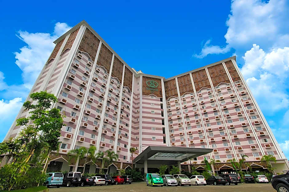 Lorin Syariah Solo Hotel
