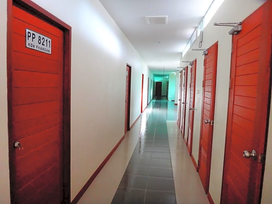 Phangan Pearl Hostel