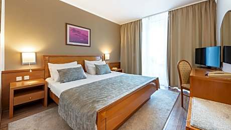 Economy Double or Twin Room