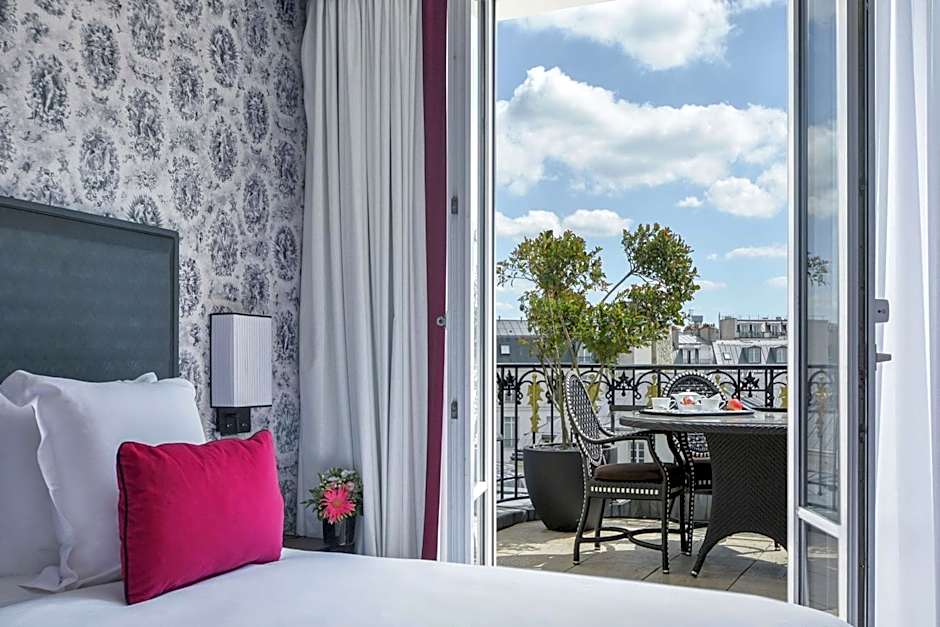 Maison Astor Paris Curio Collection by Hilton