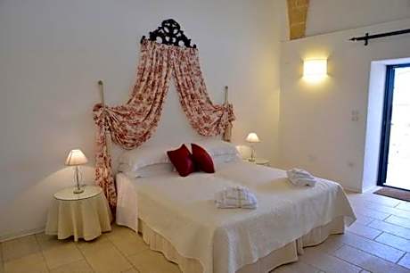 Triple Room with Garden View