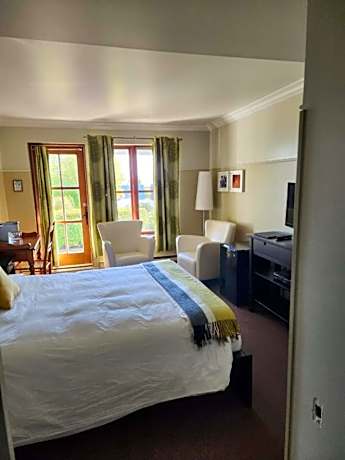 Double Room with Balcony and Sea View