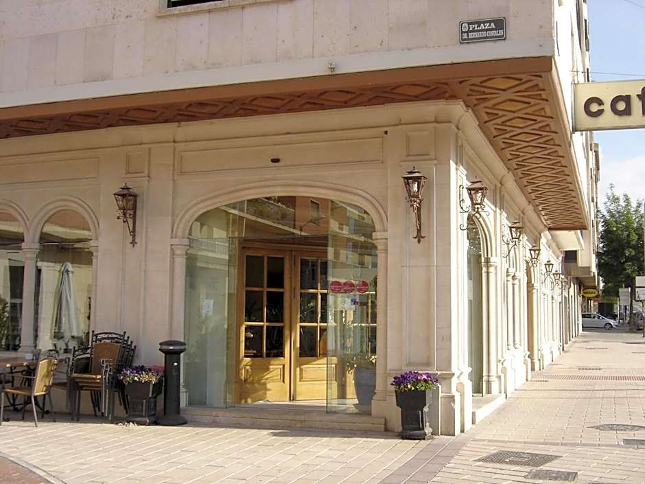Hotel Aranda