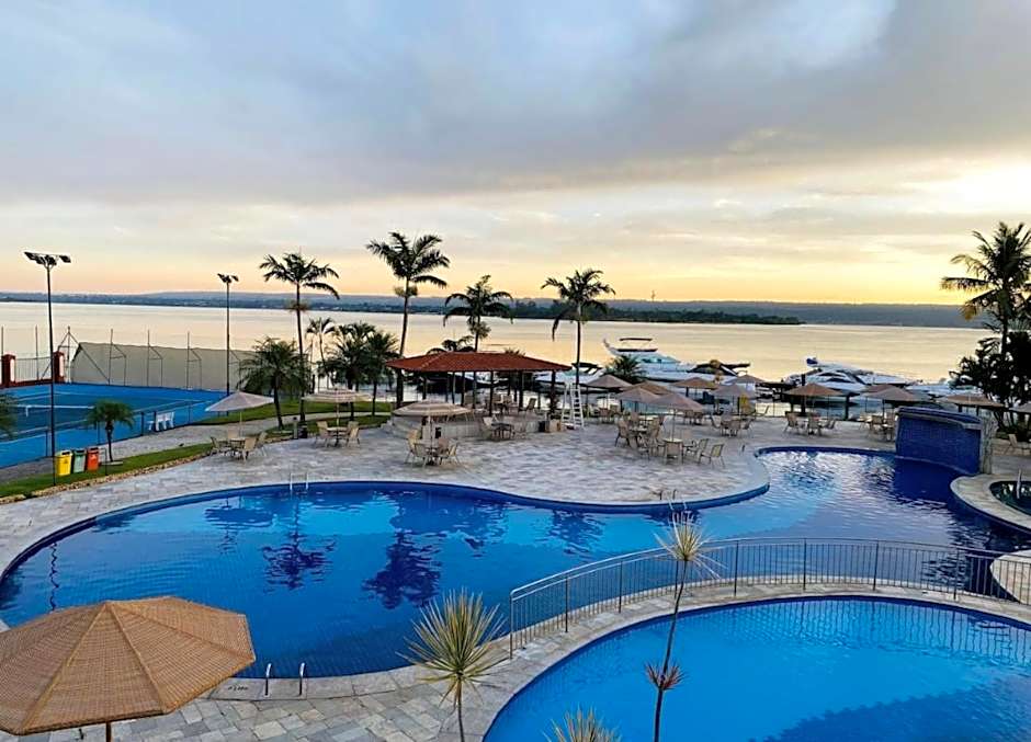 Flat Lake Side cantinho café Lago Paranoá Brasília Df