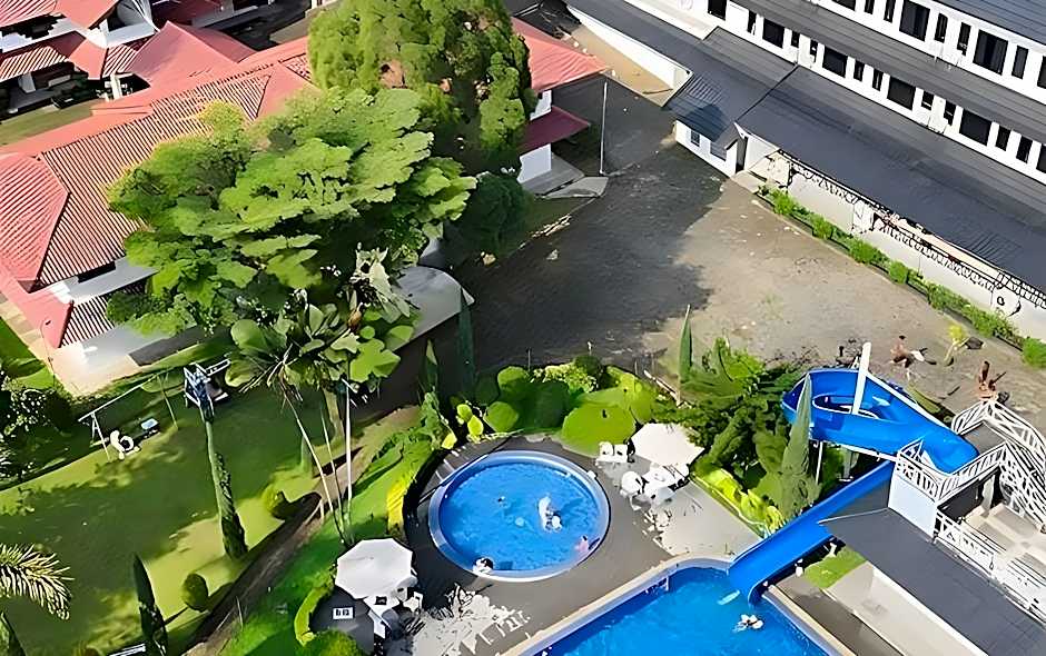 Parama Hotel