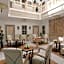 Riad Wazani Square & SPA