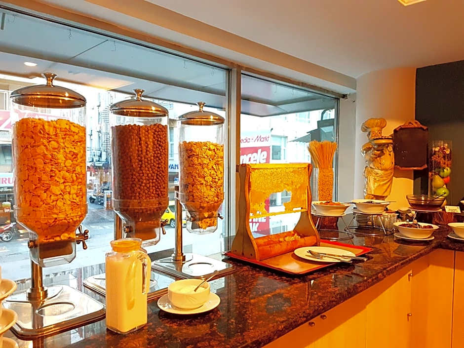 Jura Hotels Mavi Sürmeli Adana