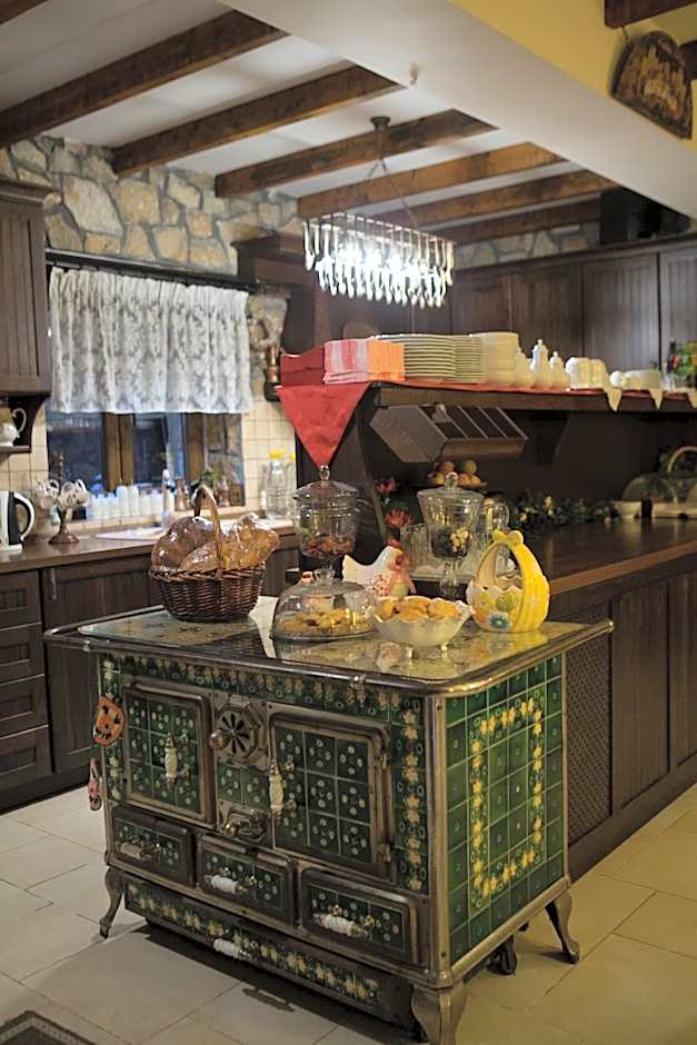 Archontiko Emmanouilidi Suites