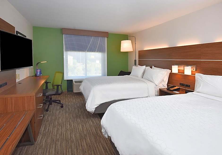 Holiday Inn Express Hotel & Suites Selma By IHG