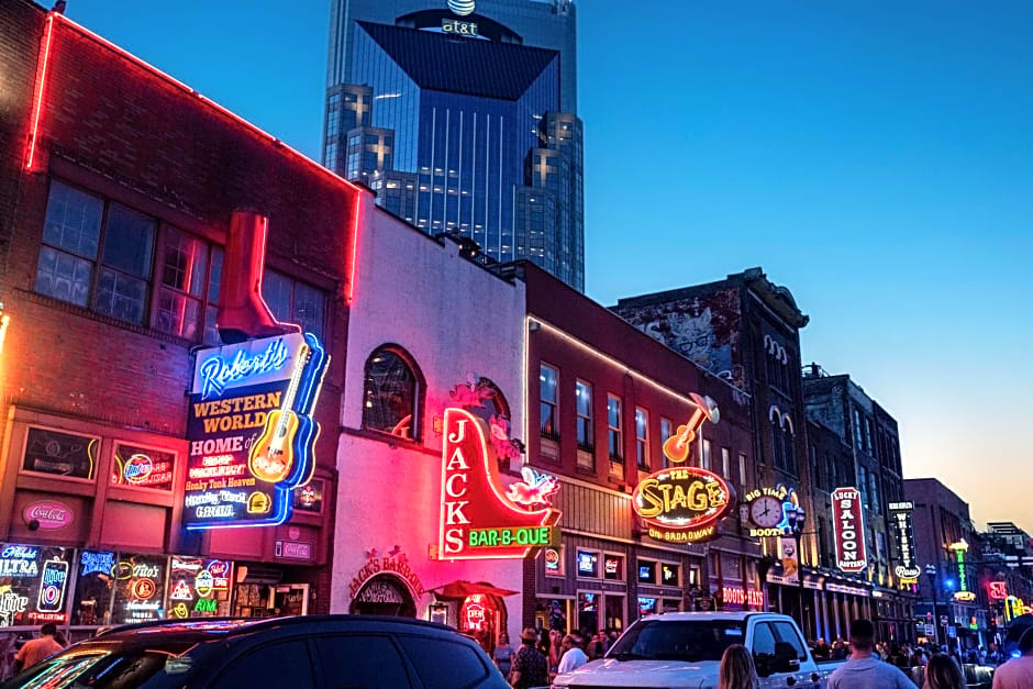 Hyatt Place Nashville Downtown