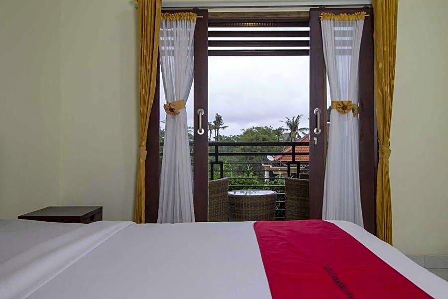 RedDoorz @ Benesari 2