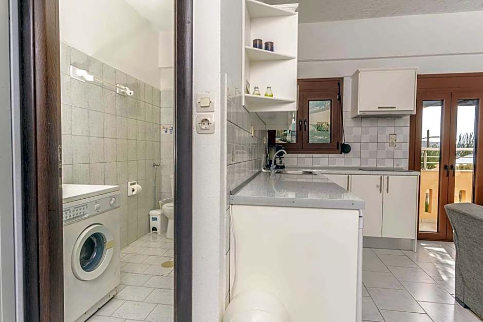 Alexander Beach Hotel