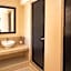 Hotel & Suites Domani