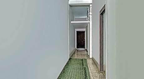 Hotel O Crown Palace