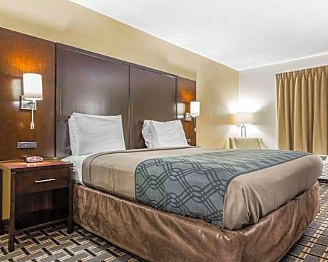 King Room - Non-Smoking