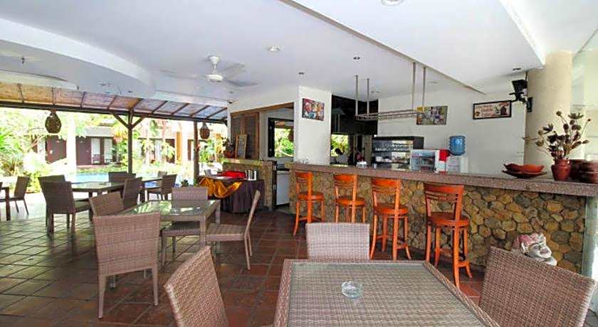 Suris Boutique Hotel