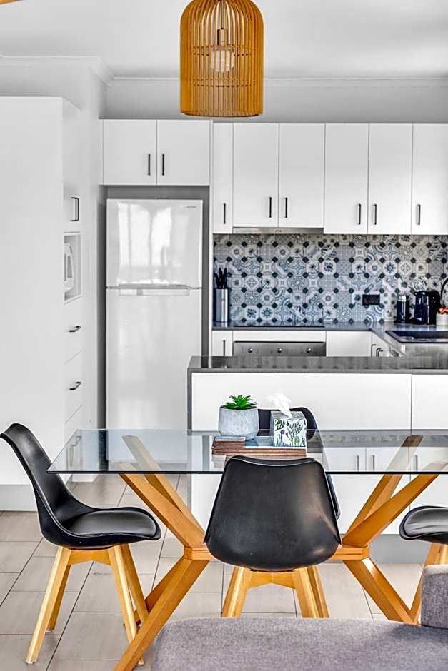 The Palms Apartments