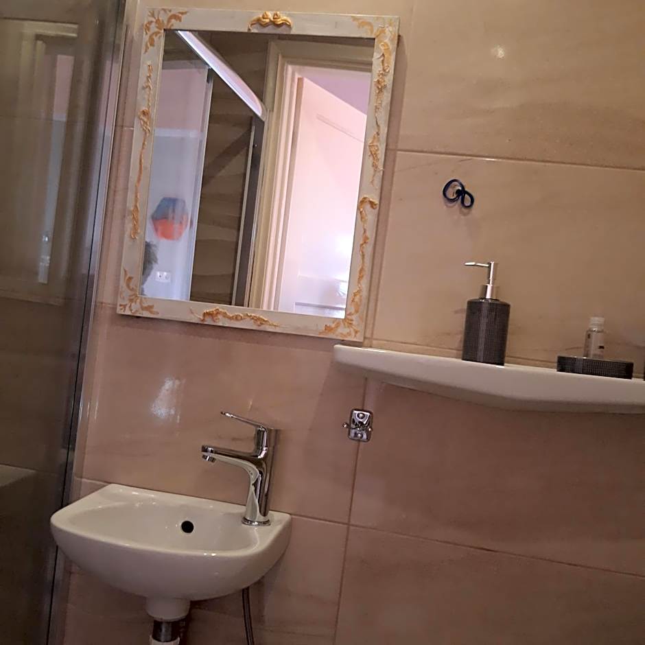 Aphrodite Art Hotel Aegina