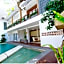 Apple Villa and Studio Seminyak