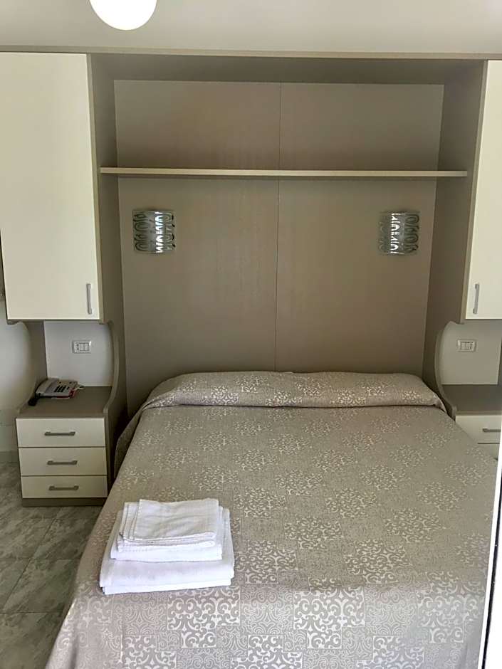 Hotel Rivamare Room only and free coffee room