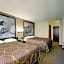Super 8 by Wyndham Lexington Winchester Rd