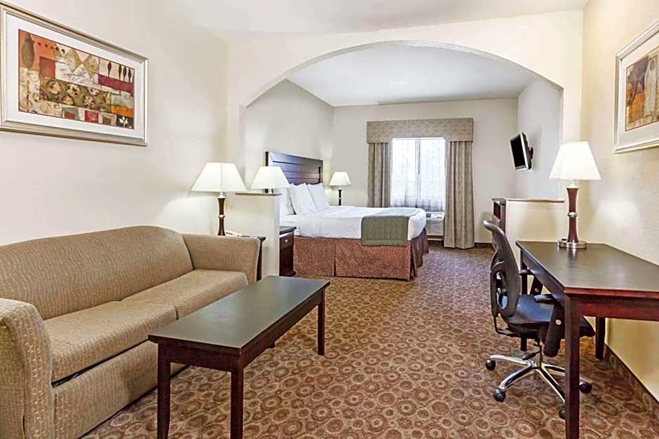 Grander Inn & Suites by IHG