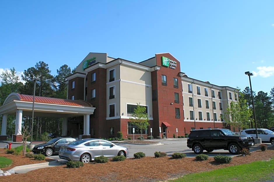 Holiday Inn Express Hotels & Suites Rockingham West