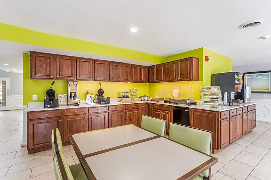 Quality Inn Gallatin-Nashville Metro