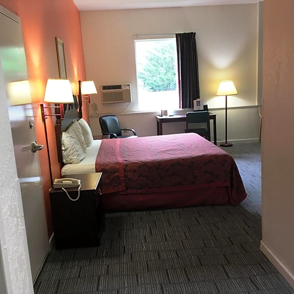 President Inn & Suites