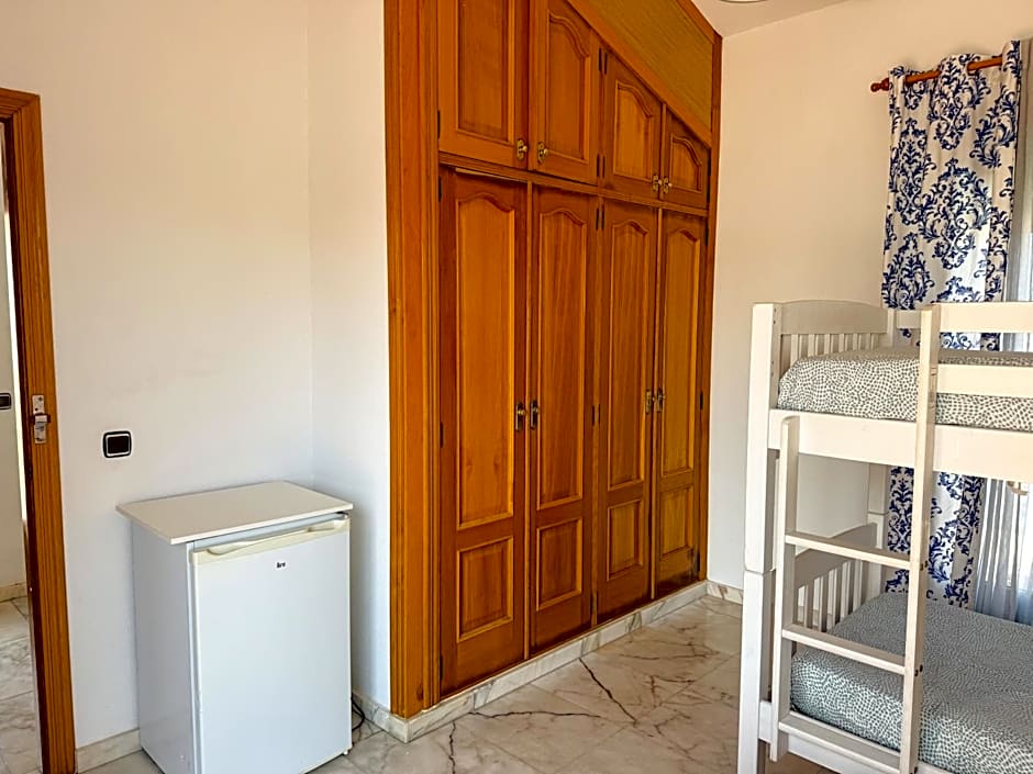 International Surf Camp ONLY SURF