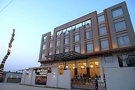 Clarks inn Express Ayodhaya