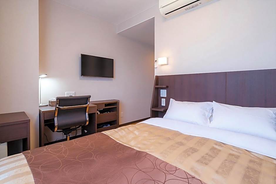 Hotel Katsuyama Premiere