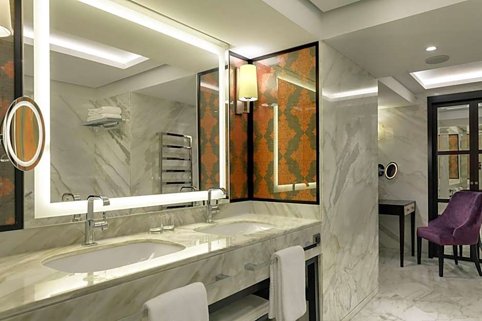 Sheraton Bucharest Hotel