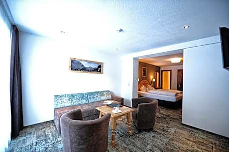 Family Room Erspen View
