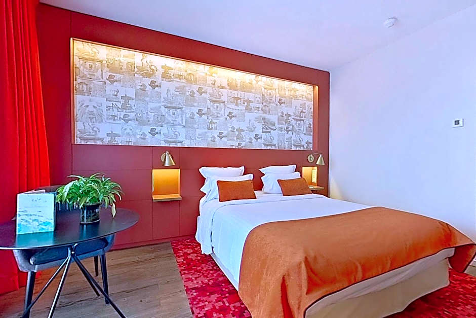 Aquabella Hotel & Spa