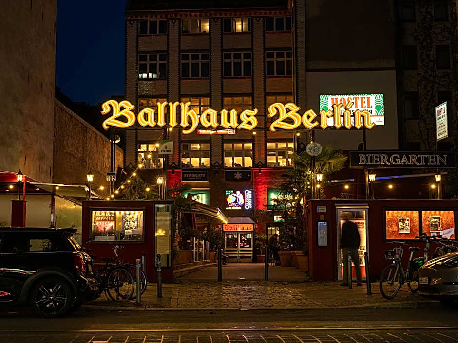 Ballhaus Berlin Hostel