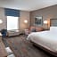 Hampton Inn By Hilton and Suites at Wisconsin Dells Lake Delton WI