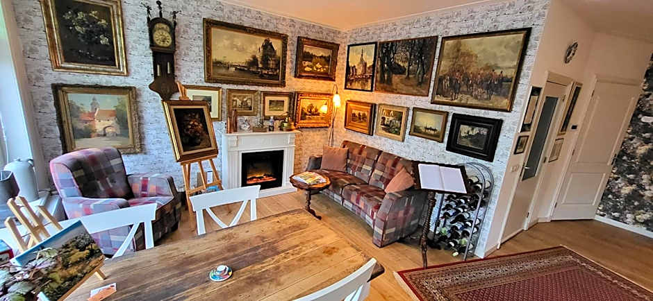 Bed & Breakfast Moments