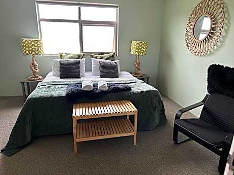 King Room with Shared Bathroom