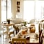 D-Place Hotel & Suite