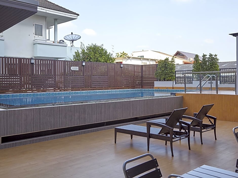 Praso @ Ratchada12 Hotel Bangkok