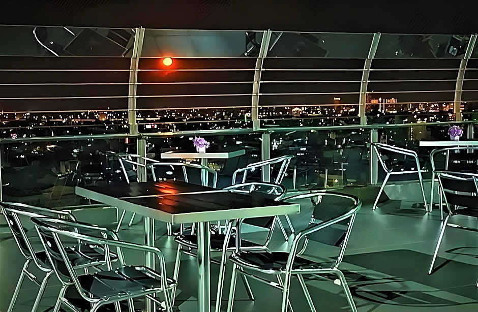 Karebosi Premier Makassar