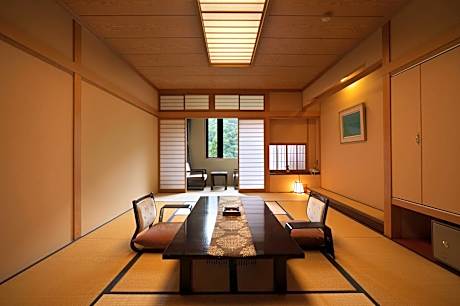 Japanese-Style Deluxe Room - Non-Smoking