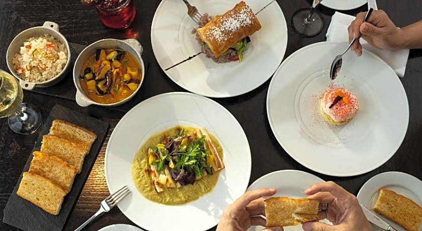 The Bristol Panama, a Registry Collection Hotel