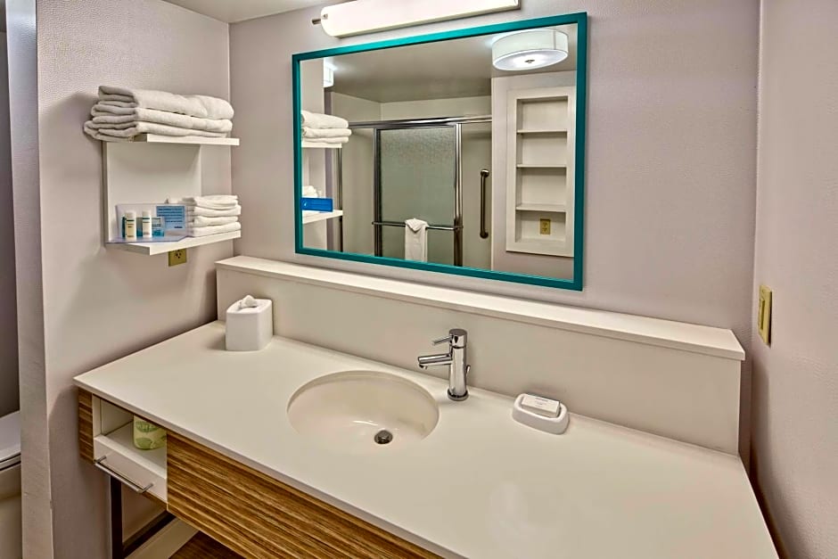 Hampton Inn By Hilton & Suites Fort Myers-Estero/FGCU